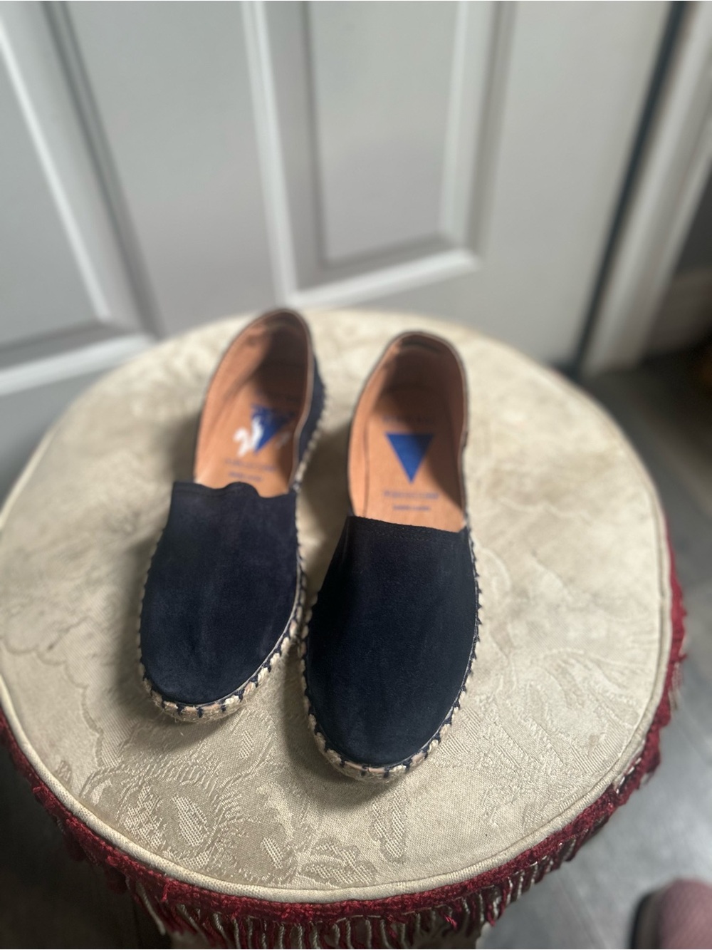 Verbenas Carmen women’s  Navy Blue Suede Slip-On Espadrilles Sz 40